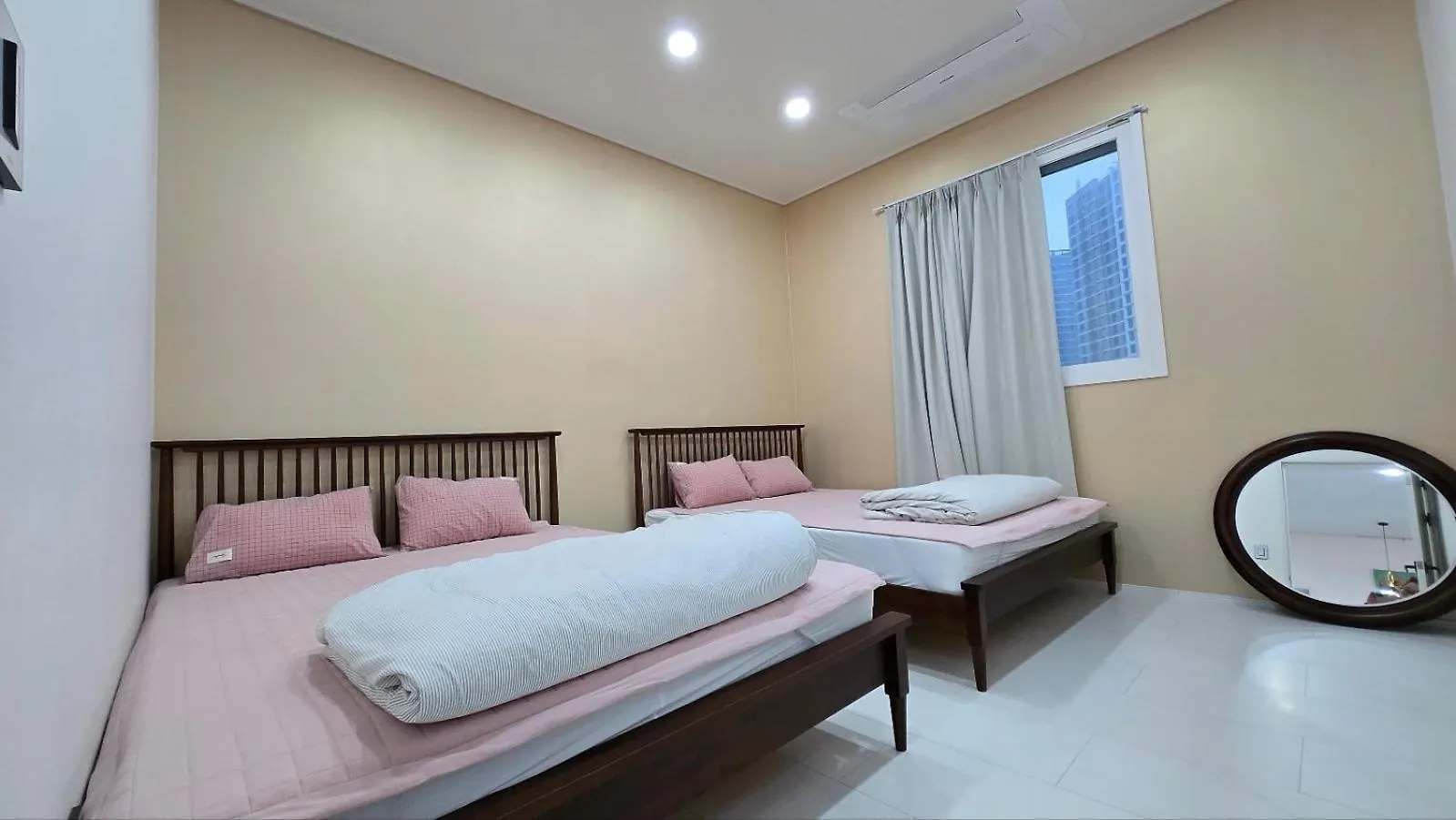 A Bridge House 5-B Hotel Incheon Korsel