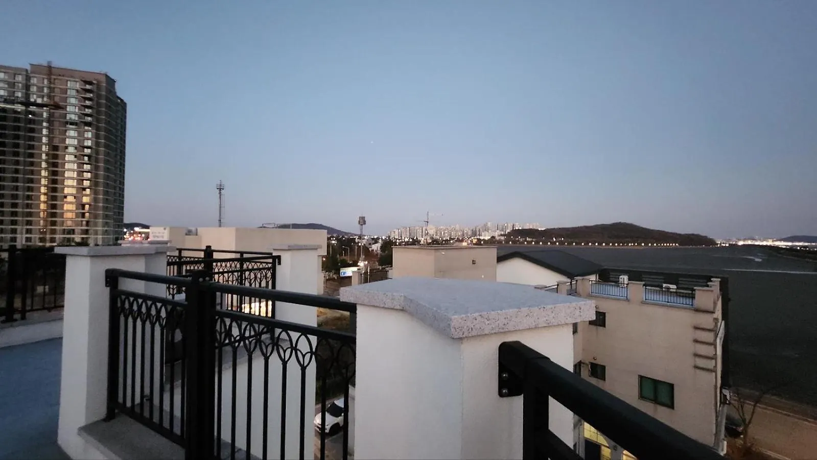 A Bridge House 5-B Hotel Incheon Wisma tamu