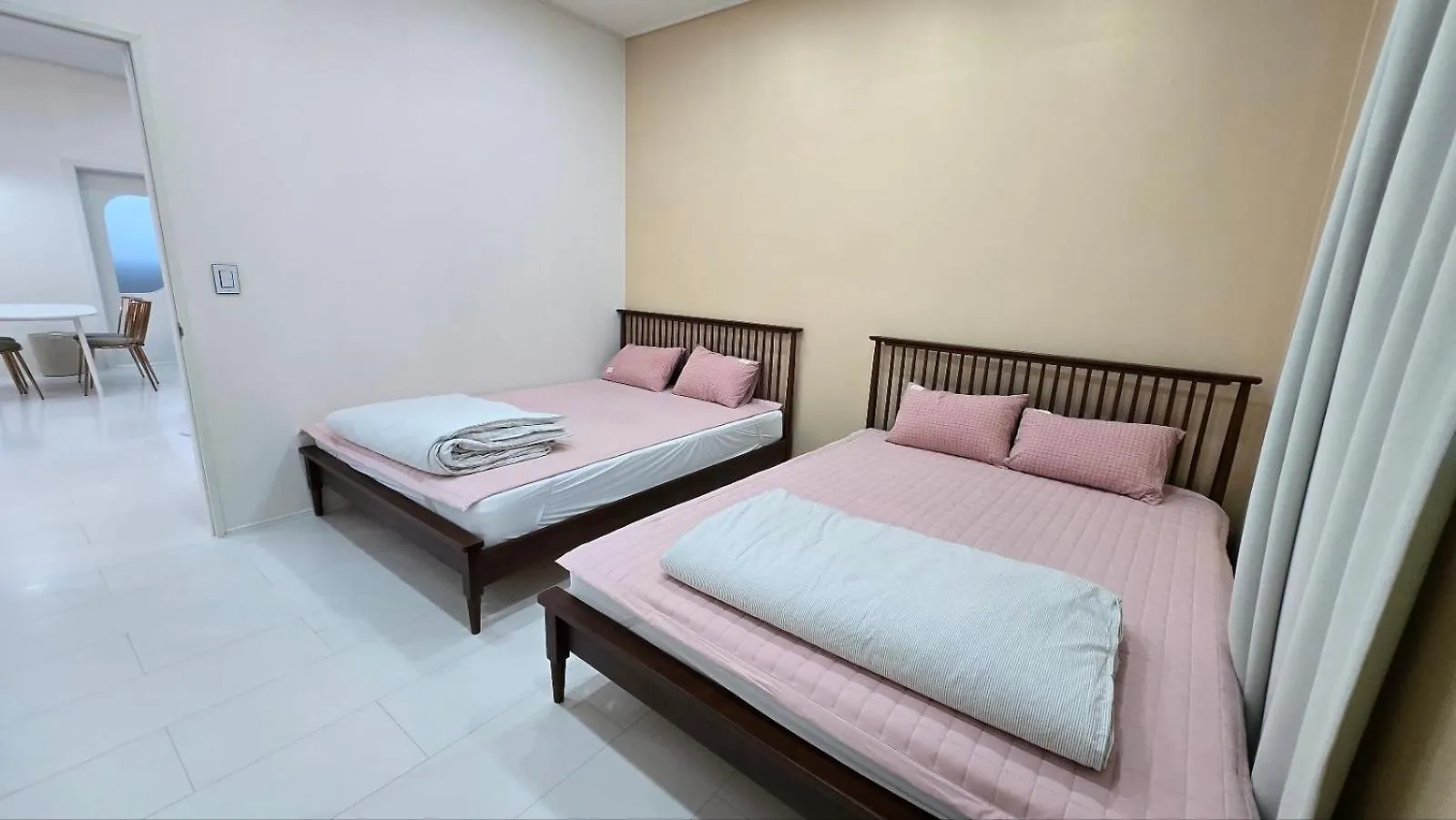 A Bridge House 5-B Hotel Incheon Guest house