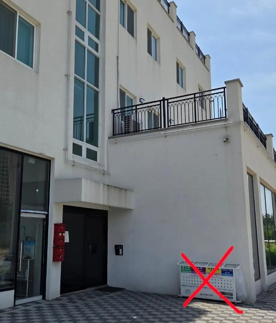 Wisma tamu A Bridge House 5-B Hotel Incheon