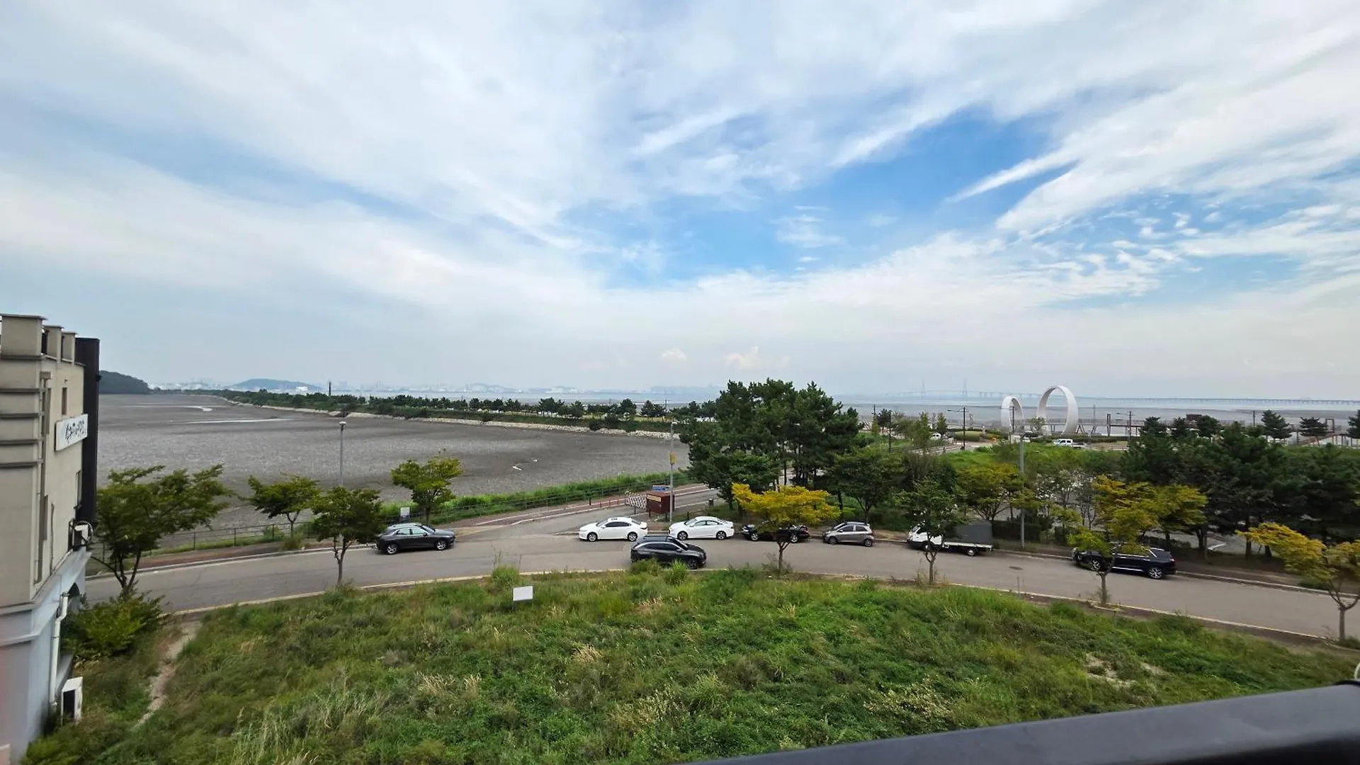 A Bridge House 5-B Hotel Incheon 4*,  South Korea